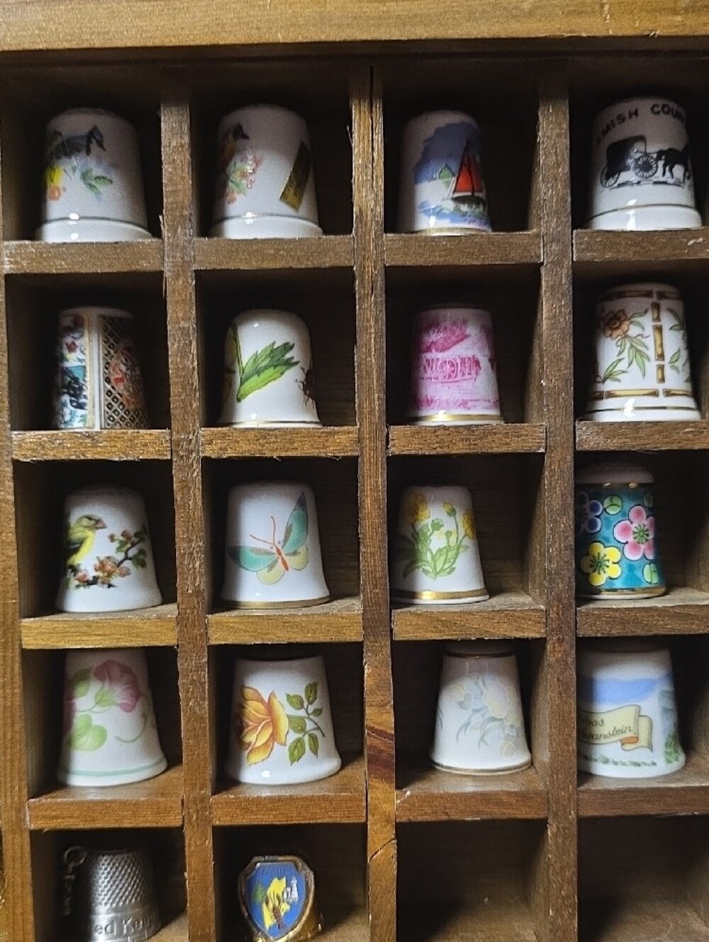 Thimble Collection - Picture 2 of 10
